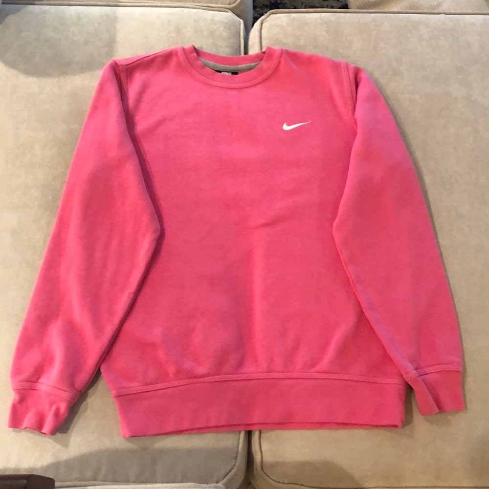 Nike Pink Crewneck, Size Medium. Old Birthday present; didn’t like the color.
